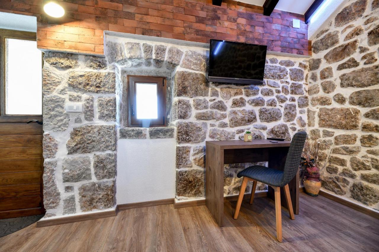 Holiday Home Skevini Dvori Starigrad Paklenica Exteriör bild